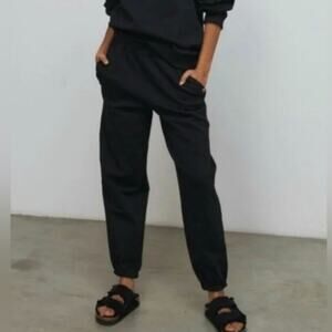 Lunya Black Good In Bed Ladies Joggers Size Small